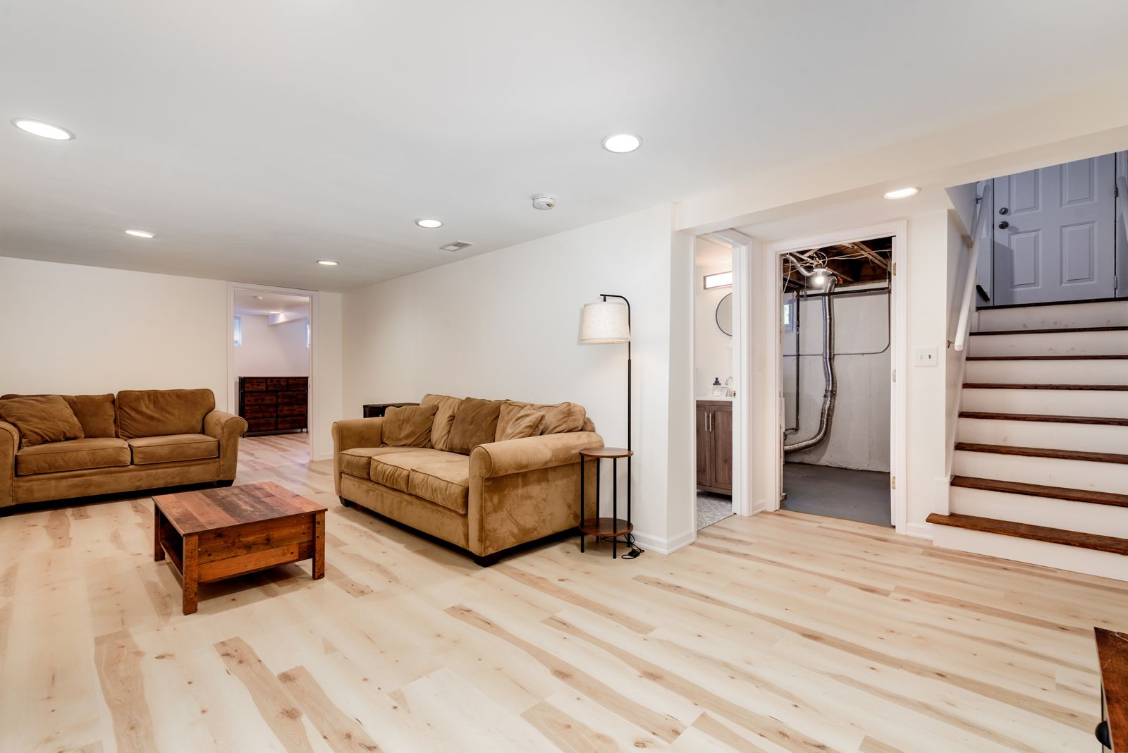 4 Bedrooms Bedrooms, ,2 BathroomsBathrooms,Woodford Homes,Lease Purchase / Purchase,1381