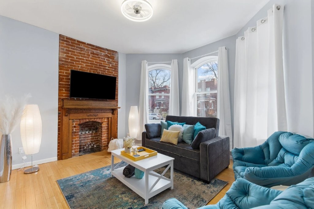 3 Bedrooms Bedrooms, ,2 BathroomsBathrooms,Woodford Homes,Short Term Rentals,1382