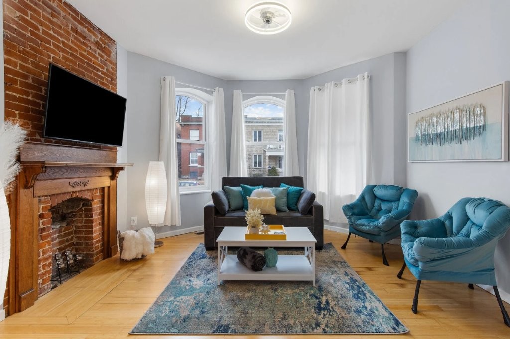 3 Bedrooms Bedrooms, ,2 BathroomsBathrooms,Woodford Homes,Short Term Rentals,1382