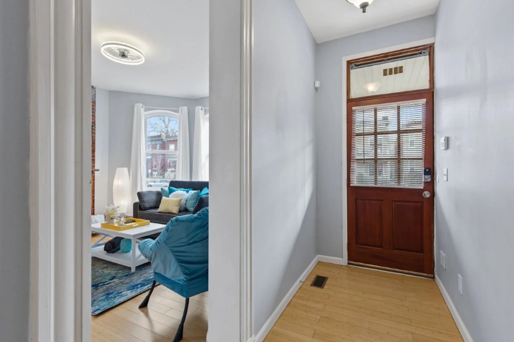 3 Bedrooms Bedrooms, ,2 BathroomsBathrooms,Woodford Homes,Short Term Rentals,1382