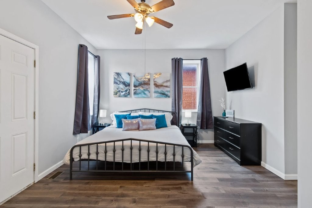 3 Bedrooms Bedrooms, ,2 BathroomsBathrooms,Woodford Homes,Short Term Rentals,1382