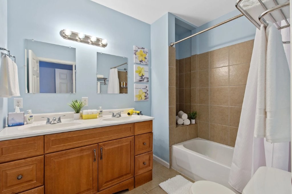 3 Bedrooms Bedrooms, ,2 BathroomsBathrooms,Woodford Homes,Short Term Rentals,1382
