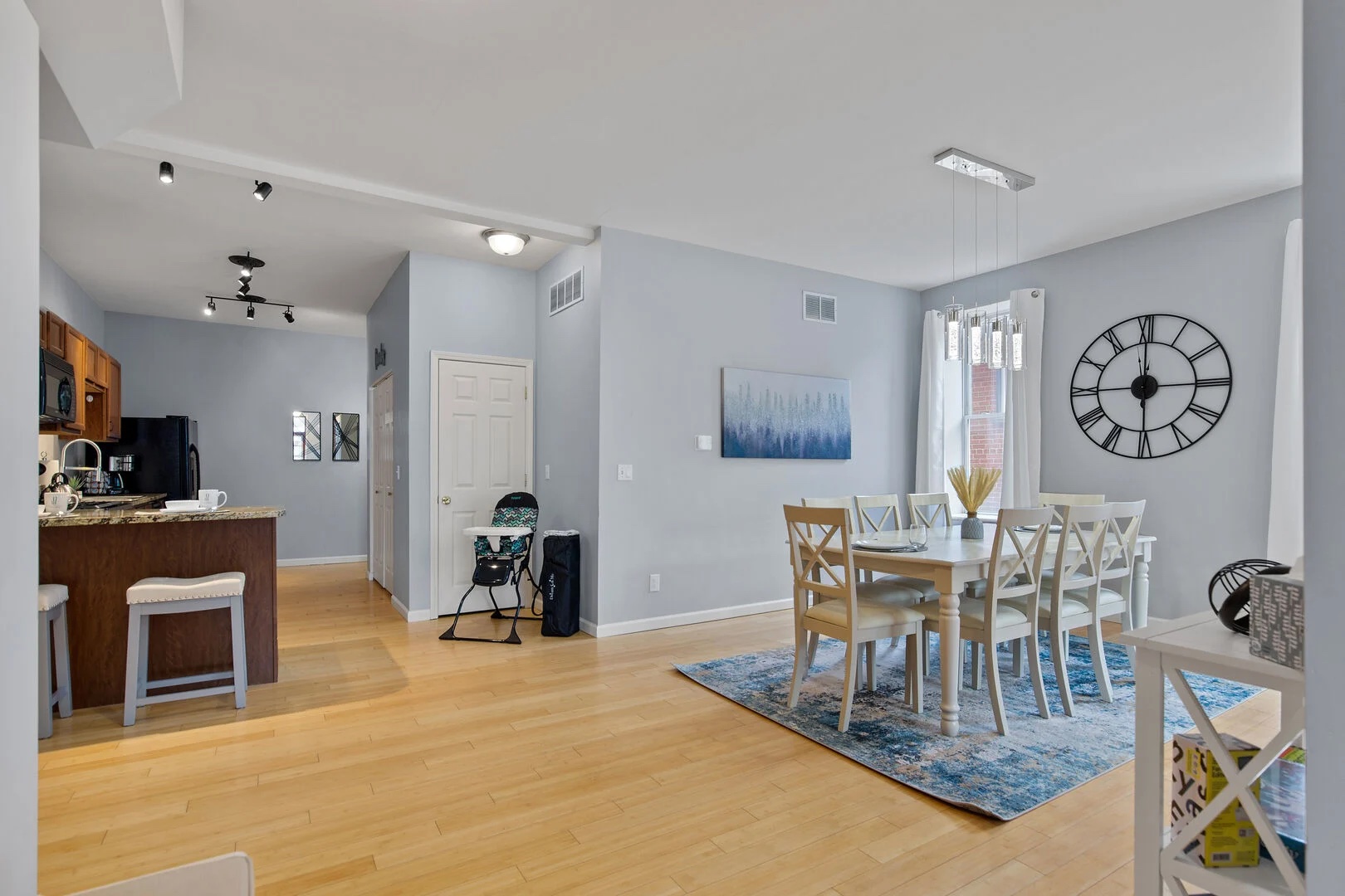 3 Bedrooms Bedrooms, ,2 BathroomsBathrooms,Woodford Homes,Short Term Rentals,1382
