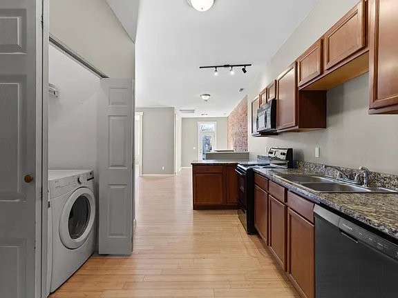3 Bedrooms Bedrooms, ,2 BathroomsBathrooms,Woodford Homes,Short Term Rentals,1383