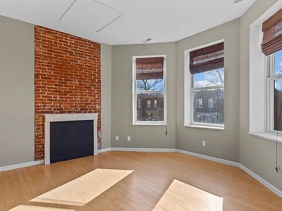 3 Bedrooms Bedrooms, ,2 BathroomsBathrooms,Woodford Homes,Short Term Rentals,1383