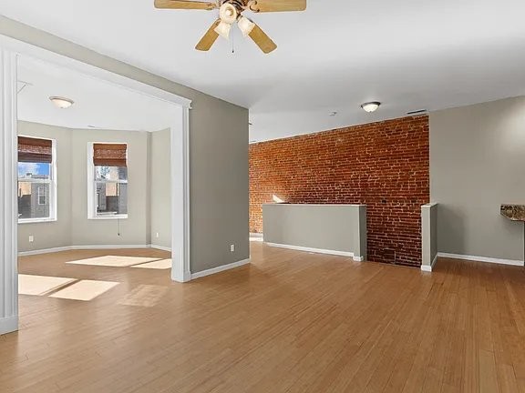 3 Bedrooms Bedrooms, ,2 BathroomsBathrooms,Woodford Homes,Short Term Rentals,1383
