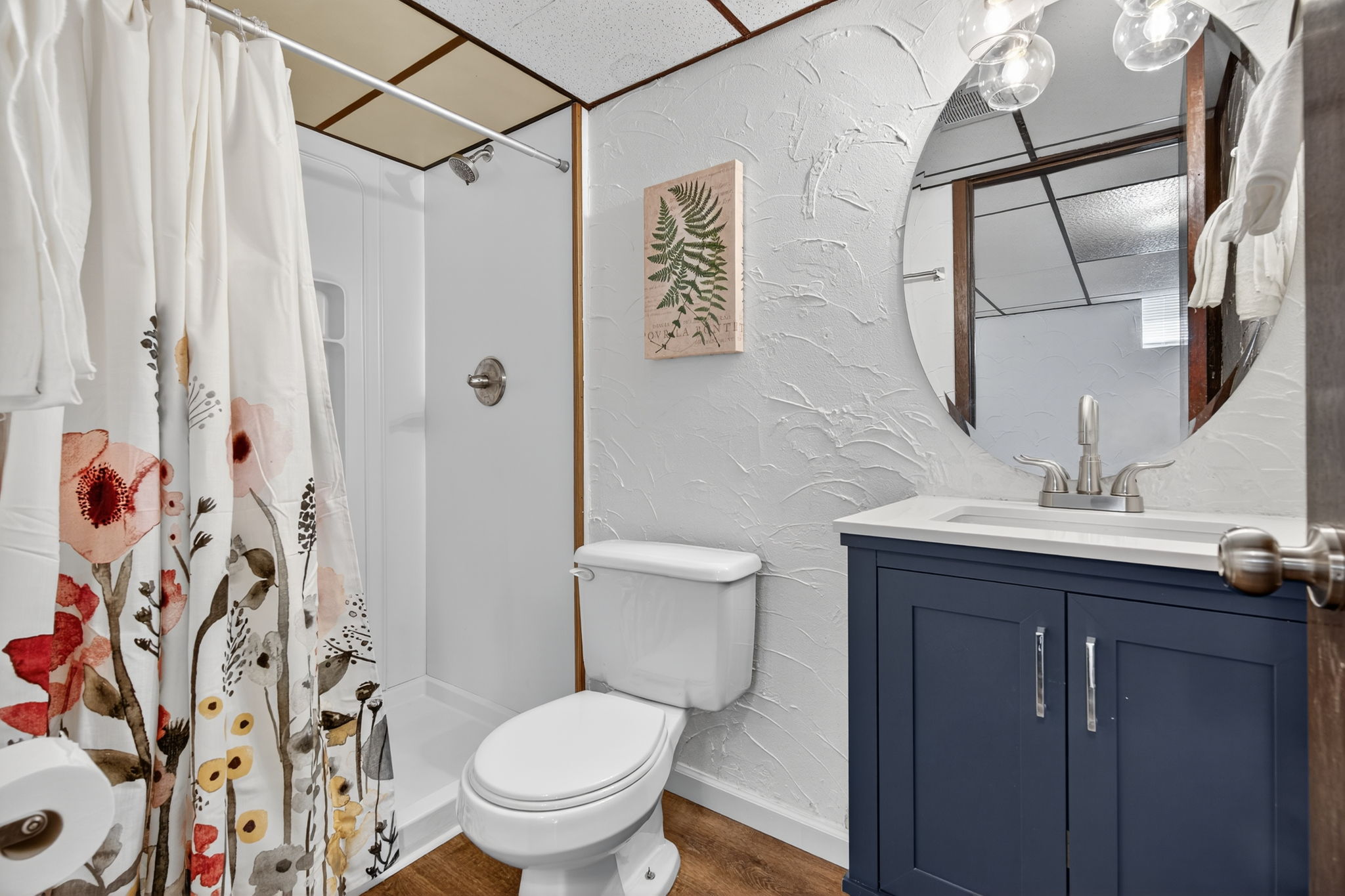 5 Bedrooms Bedrooms, ,3 BathroomsBathrooms,Woodford Rentals,For Rent,1386