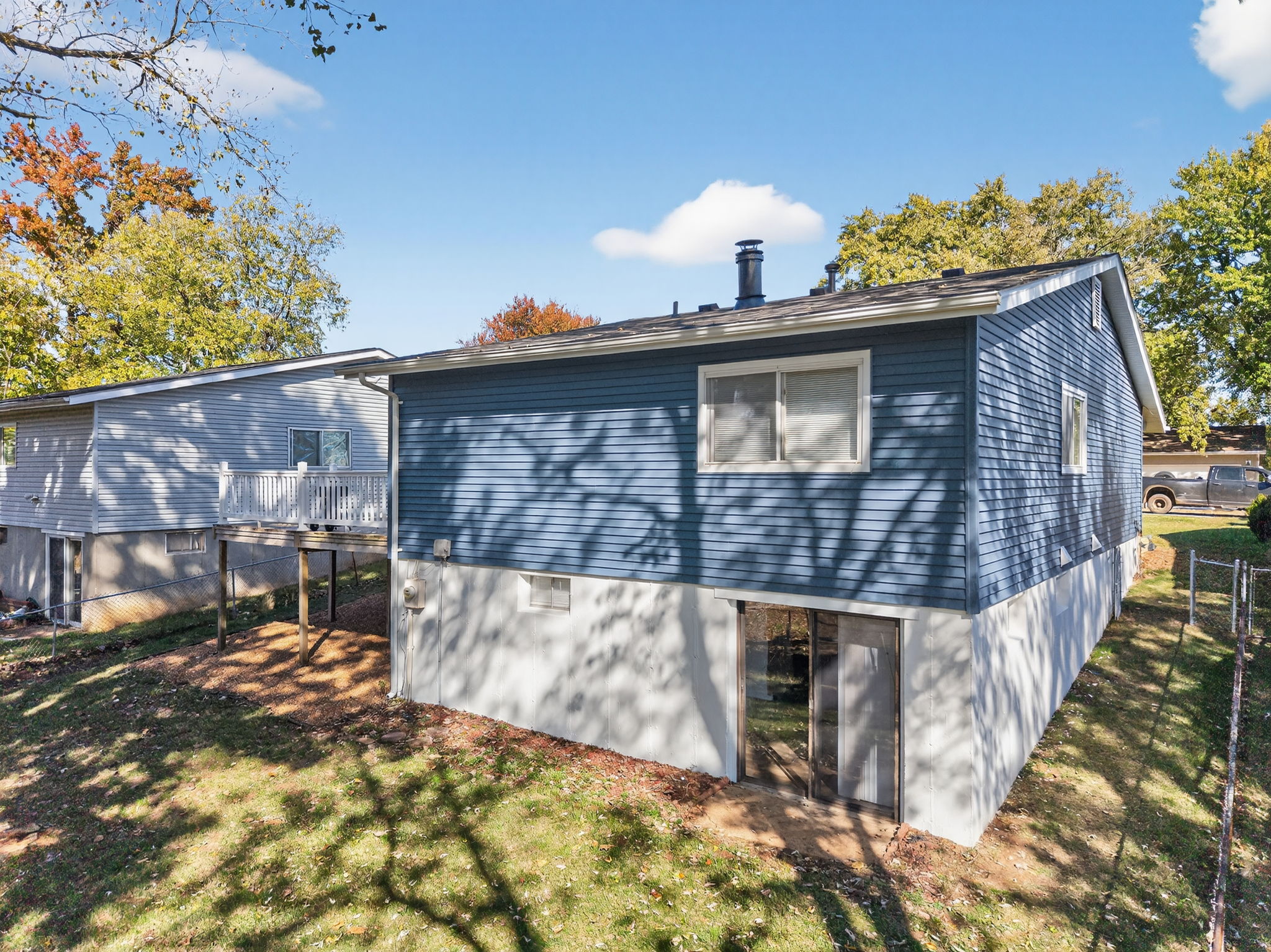 5 Bedrooms Bedrooms, ,3 BathroomsBathrooms,Woodford Rentals,For Rent,1386