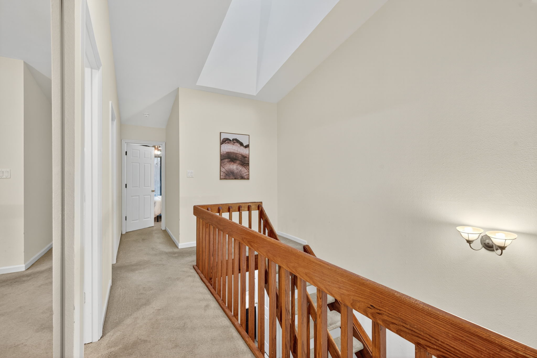 4 Bedrooms Bedrooms, ,2.5 BathroomsBathrooms,Woodford Rentals,For Rent,1387