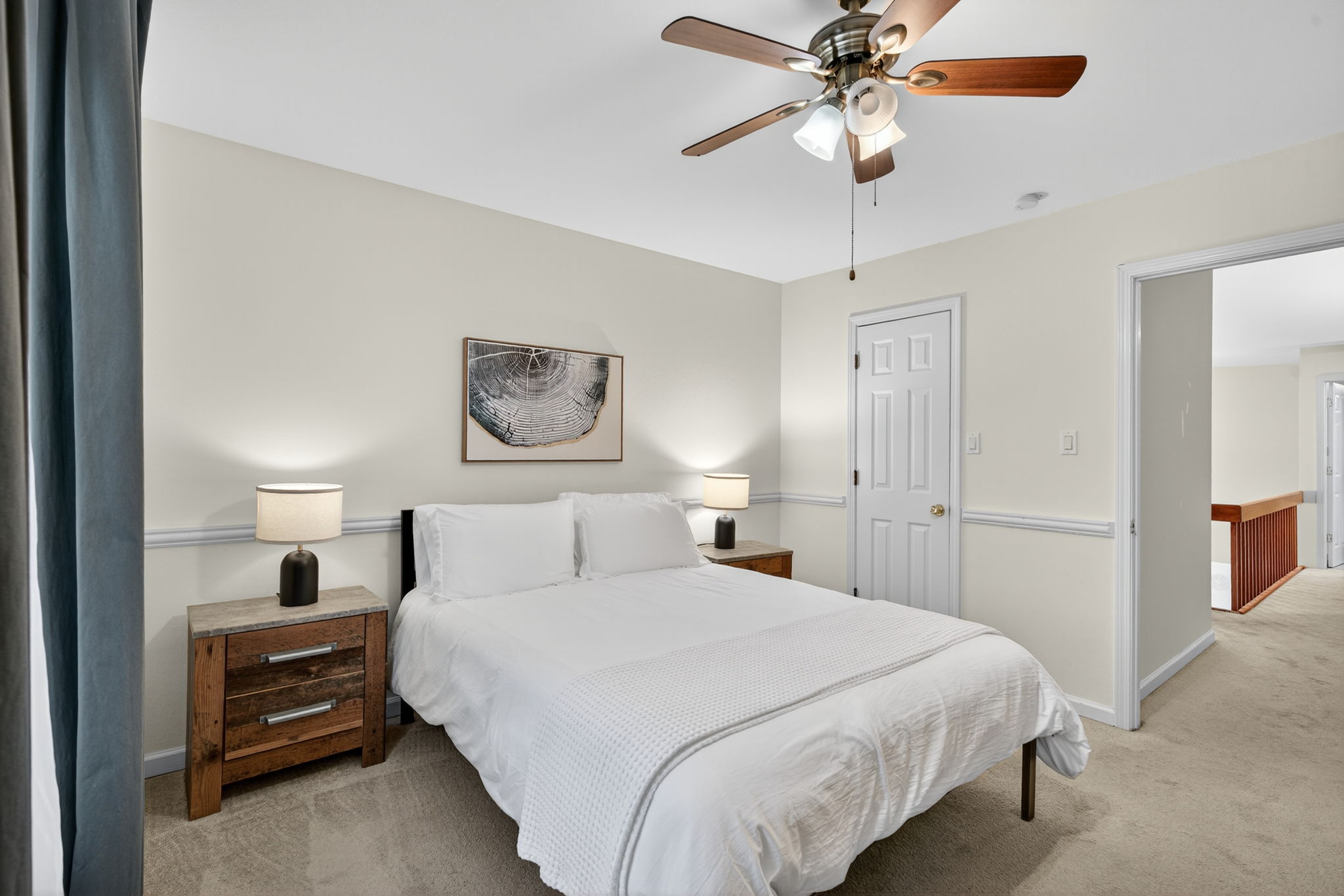 4 Bedrooms Bedrooms, ,2.5 BathroomsBathrooms,Woodford Rentals,For Rent,1387