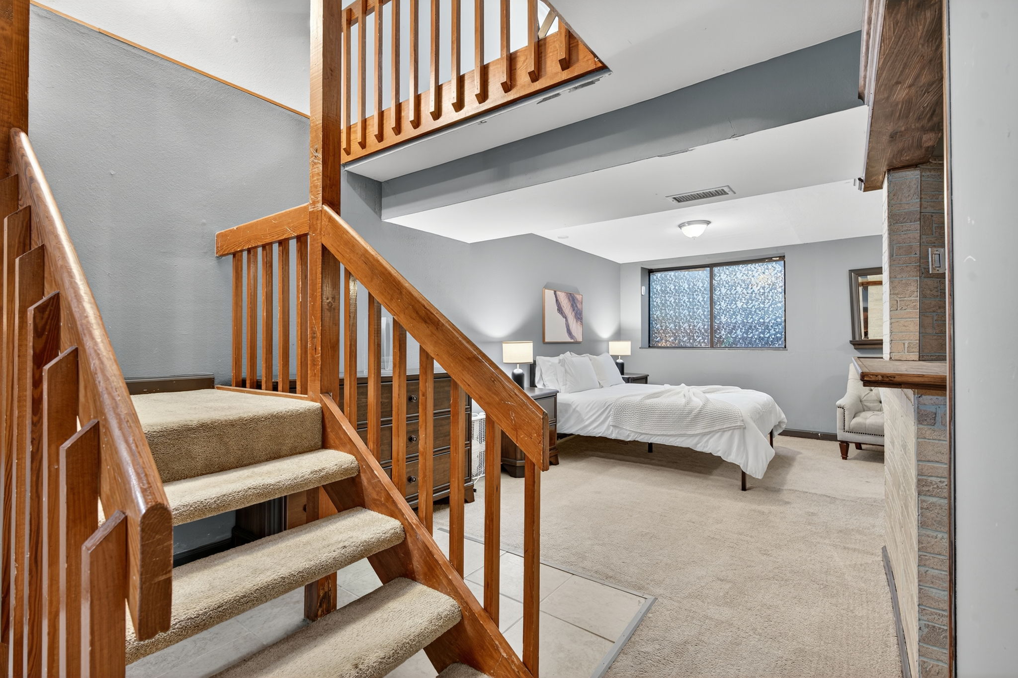 4 Bedrooms Bedrooms, ,2.5 BathroomsBathrooms,Woodford Rentals,For Rent,1387