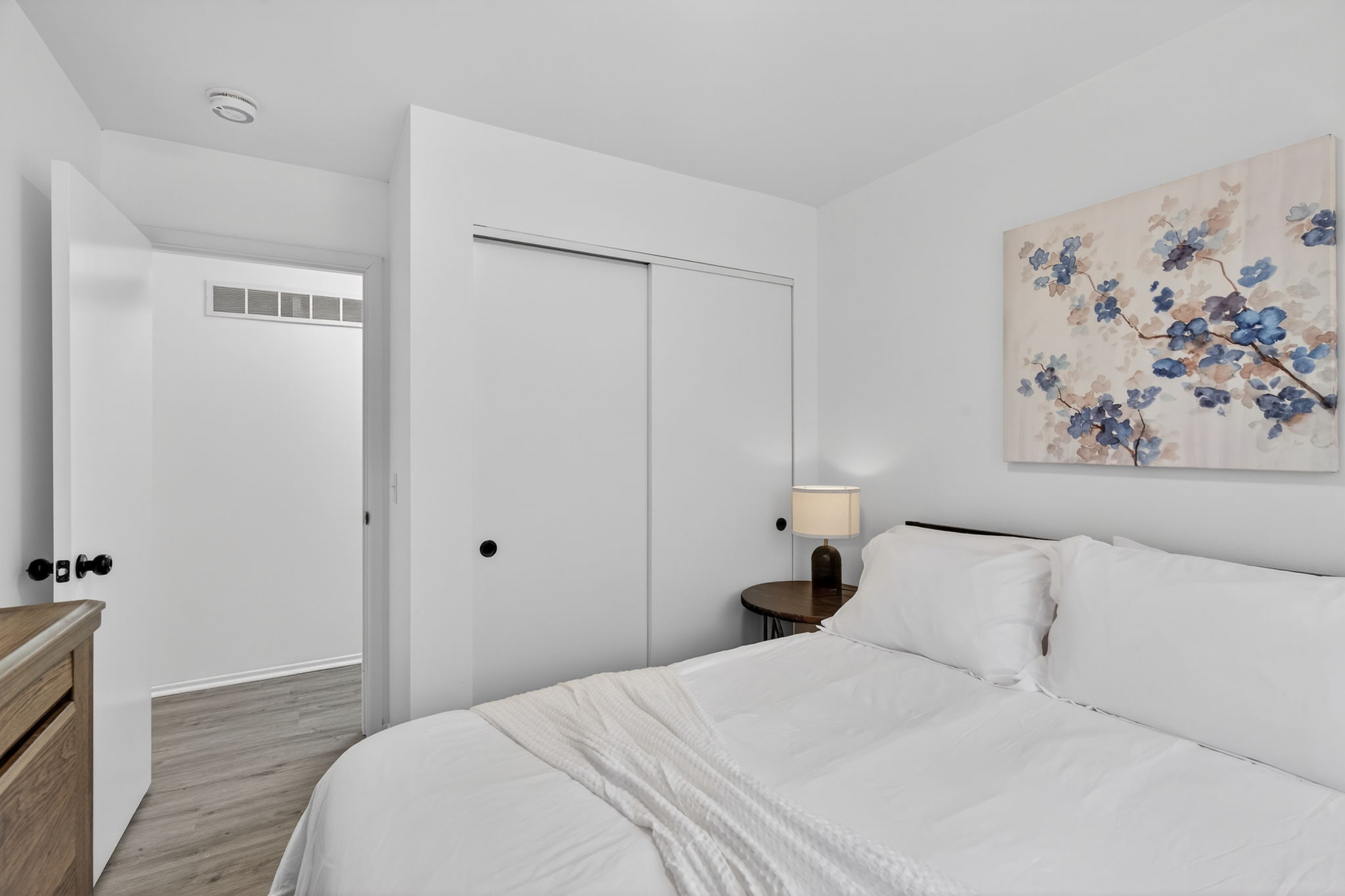 4 Bedrooms Bedrooms, ,1.5 BathroomsBathrooms,Woodford Rentals,For Rent,1389