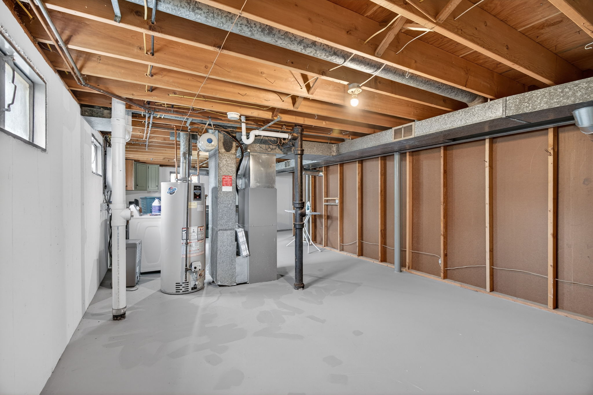 4 Bedrooms Bedrooms, ,1.5 BathroomsBathrooms,Woodford Rentals,For Rent,1389