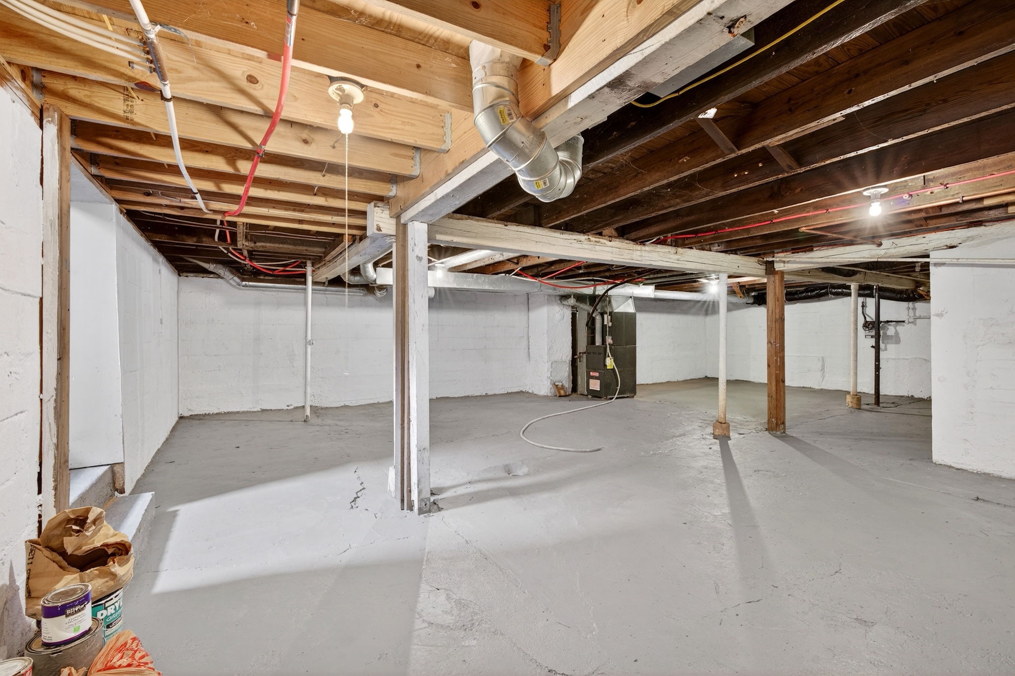 4 Bedrooms Bedrooms, ,1.5 BathroomsBathrooms,Woodford Rentals,For Rent,1390